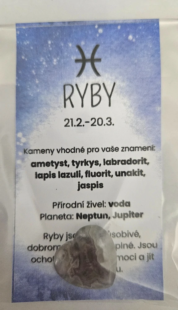 Minerál ve tvaru srdce podle znamení zvěrokruhu -  Ryby - Labradorit 