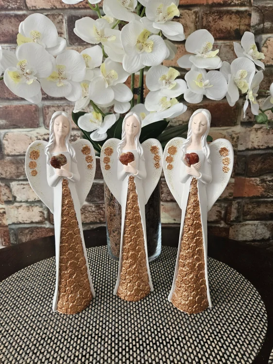 Sádrová Andělka s Minerálem -  ACHÁT 