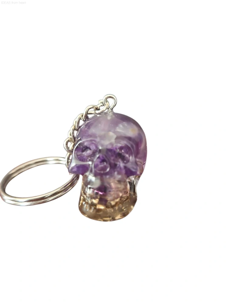 Orgonitová klíčenka lebka – ametyst (2,2 × 3 × 2,2 cm)
