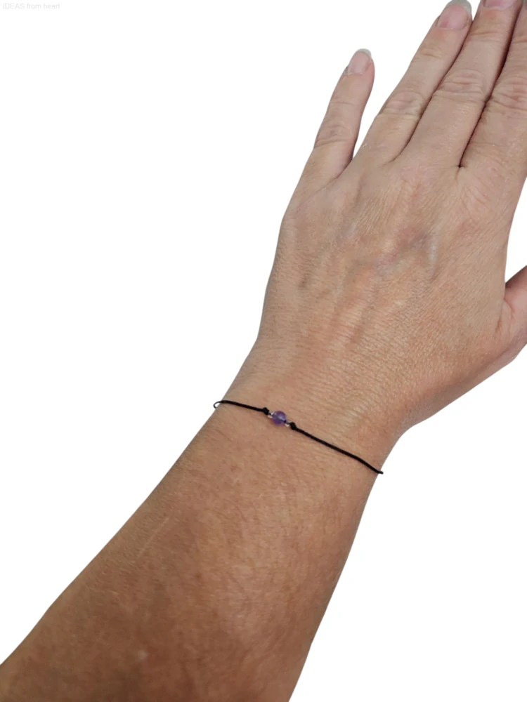 Minimalistický náramek s minerálem – pro štěstí