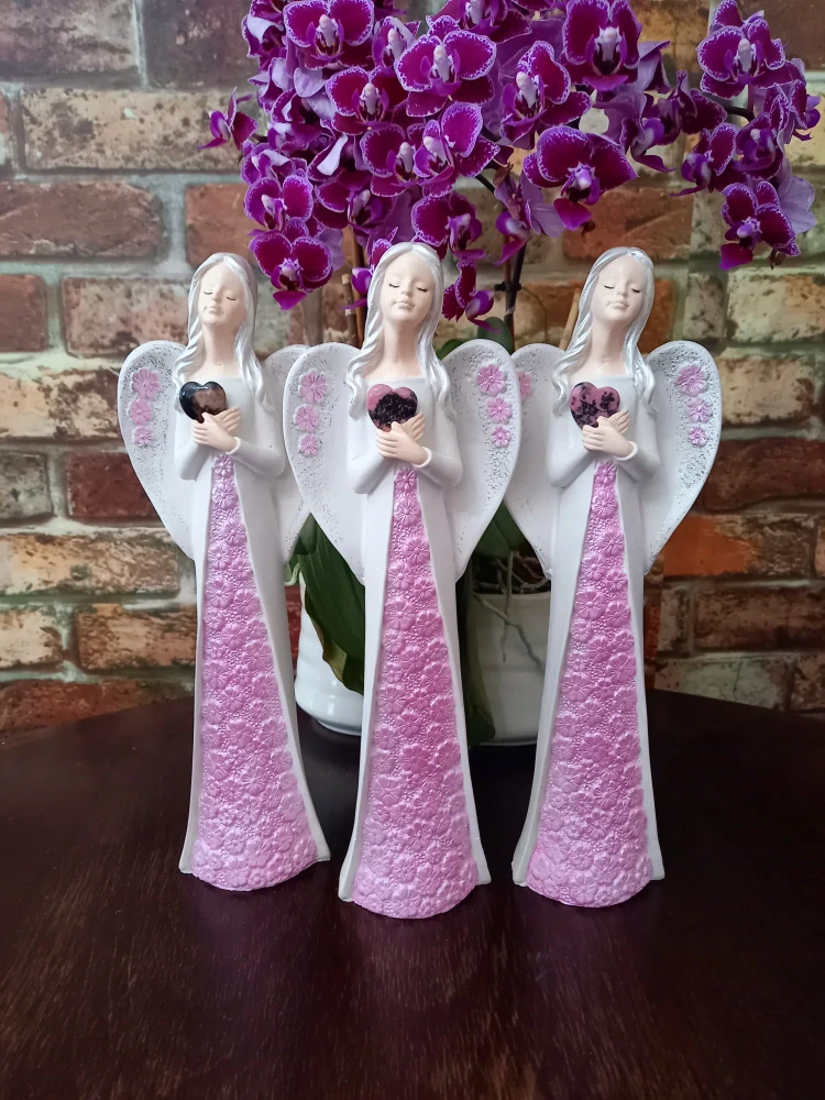 Sádrová Andělka s Minerálem - RODONIT