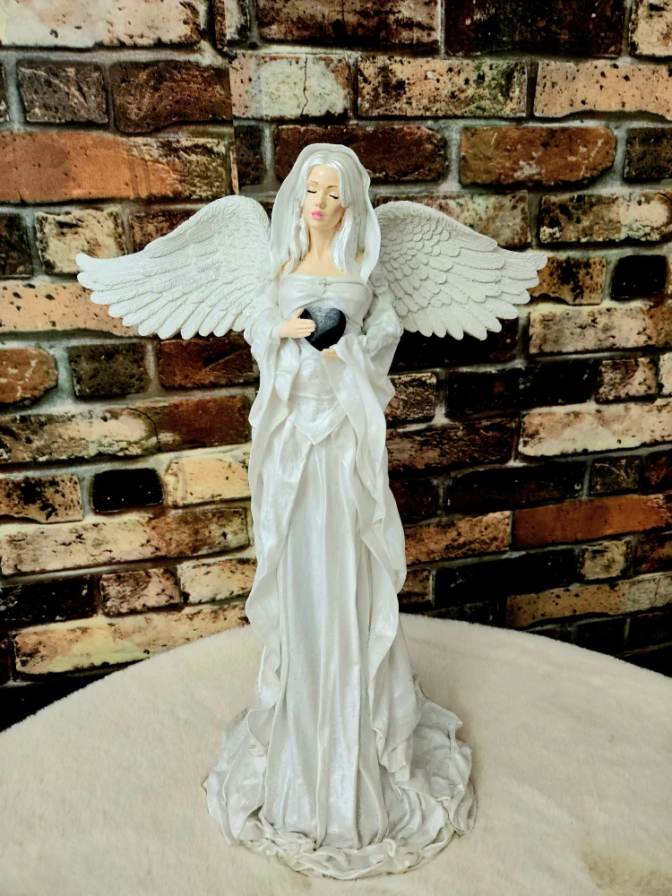 Andělka Magdalena Marie 50 cm Strážkyně rovnováhy a světla s černým pruhovaným achátem - Powertex