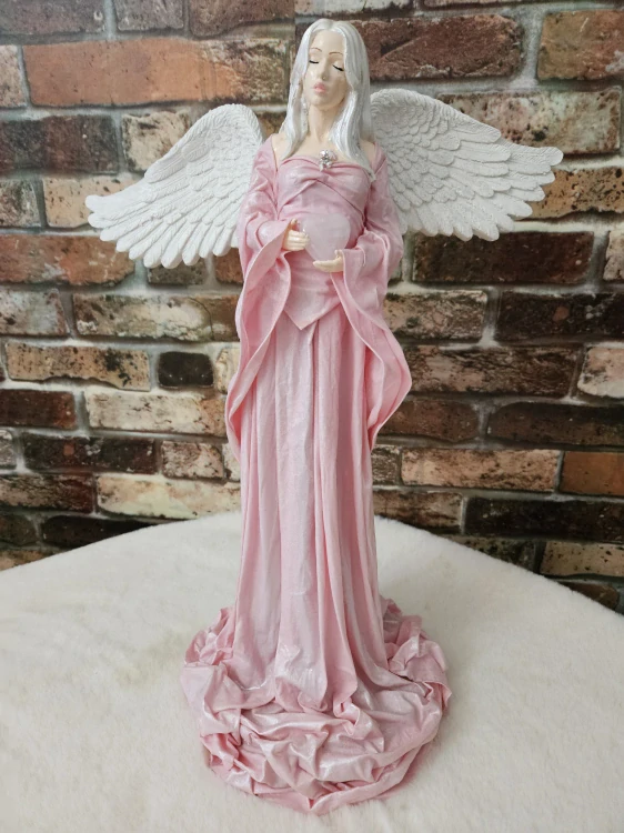 Andělka Rozálie s růženínovým srdcem – 50 cm – Powertex