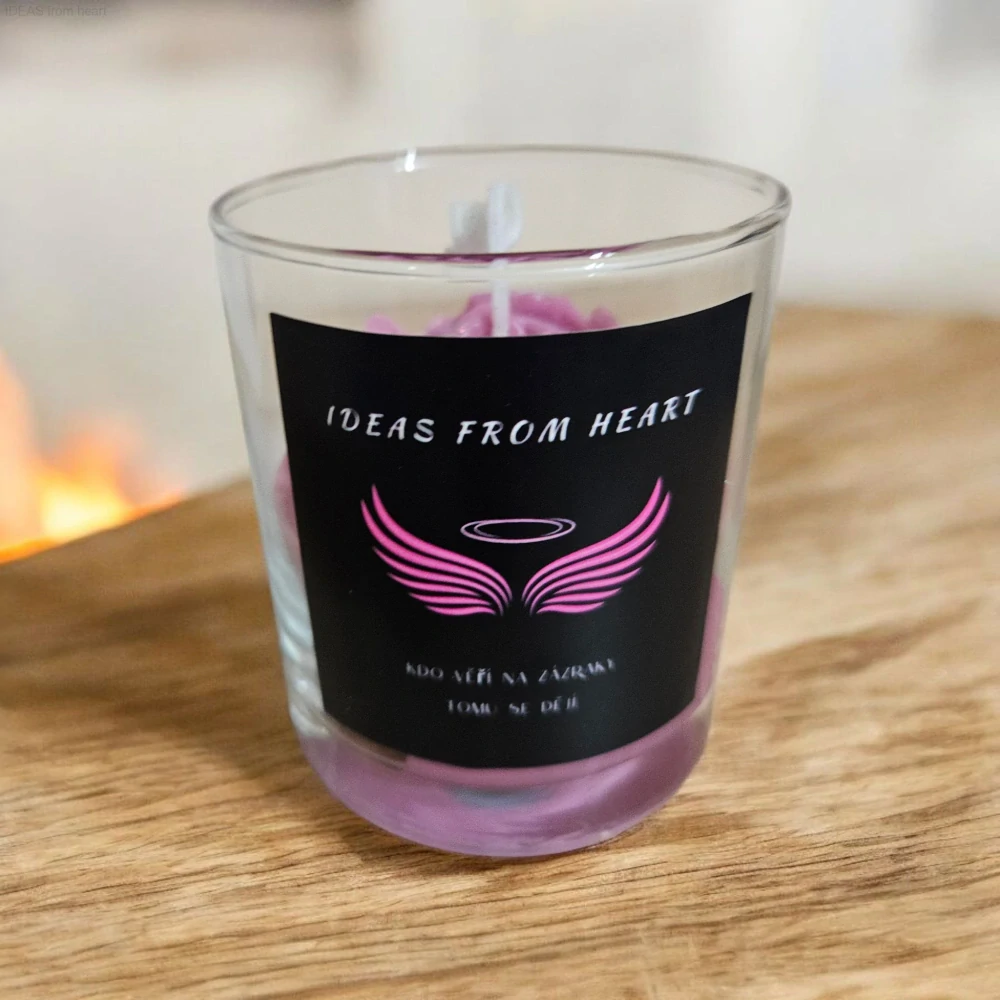 Vůně sakury – vonná svíčka s tajemstvím na dně