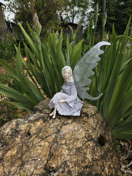 Měsíční víla – tichá ochránkyně nočního klidu