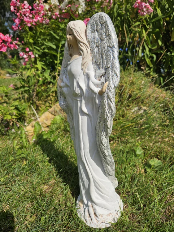 Andělka Gloria  strážkyně světla - 42 cm - bílá perleť - sádra