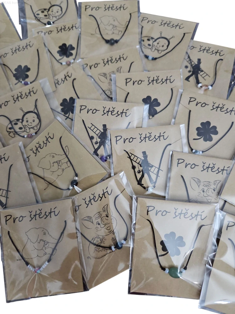 Minimalistický náramek s minerálem – pro štěstí