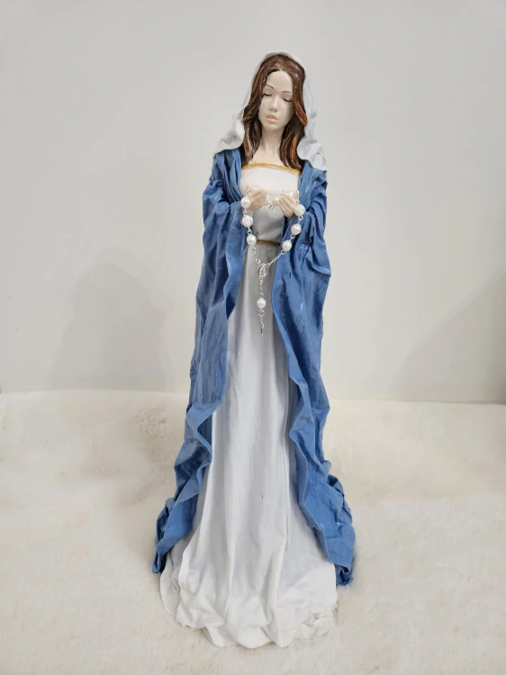Panna Maria – ručně vytvořená socha světla, klidu a naděje cca 50 cm - Powertex