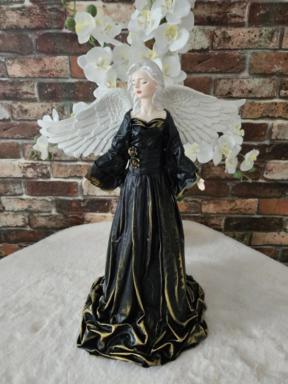 Andělka Evangeline - andělka klidu a síly cca 49 cm - Powertex