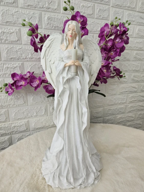 Andělka Klára 50 cm – anděl světla, dekorace do interiéru- Powertex