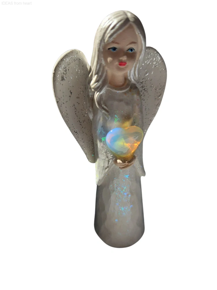 Andělka s opalitovým srdcem – ručně malovaná soška pro klid, intuici a jemné plynutí  15,5 cm - sádra