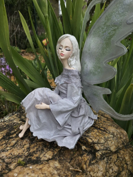 Měsíční víla – tichá ochránkyně nočního klidu