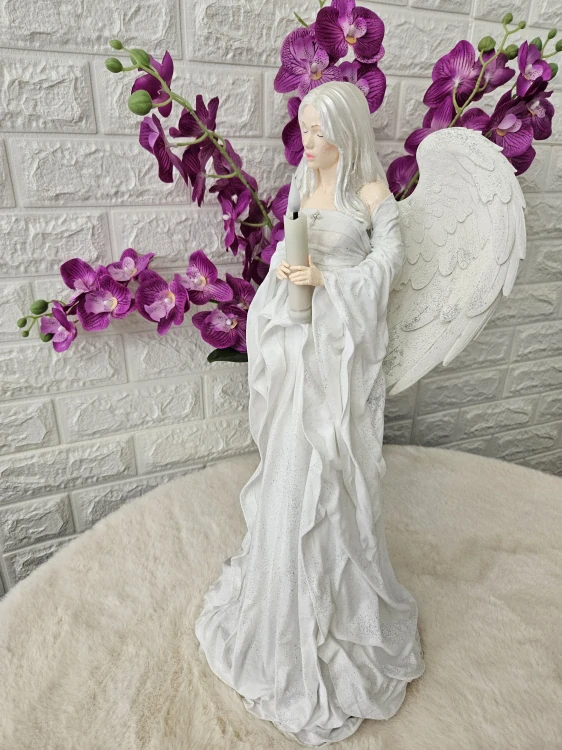 Andělka Klára 50 cm – anděl světla, dekorace do interiéru- Powertex
