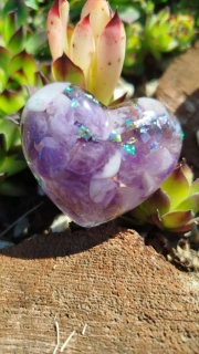 Orgonitové srdce s Ametystem „Hluboký klid“ 