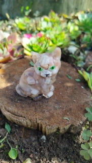 Orgonitová kočka sedící – měsíční kámen (6 × 5 cm)