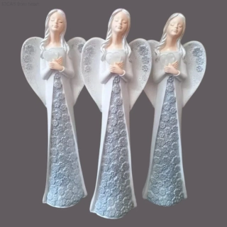 Sádrová Andělka s  Minerálem  - KŘIŠŤÁL 